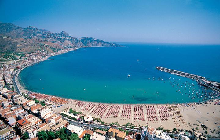 Casa Lucrezia Apartment Giardini Naxos Exterior photo